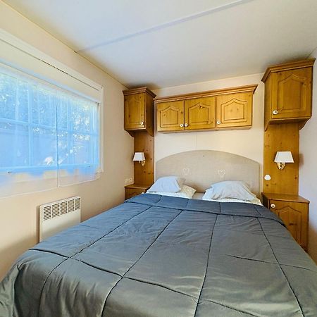 Mobil'Home Climatise Terrain Prive Proche Du Zoo De La Palmyre Les Mathes Luaran gambar