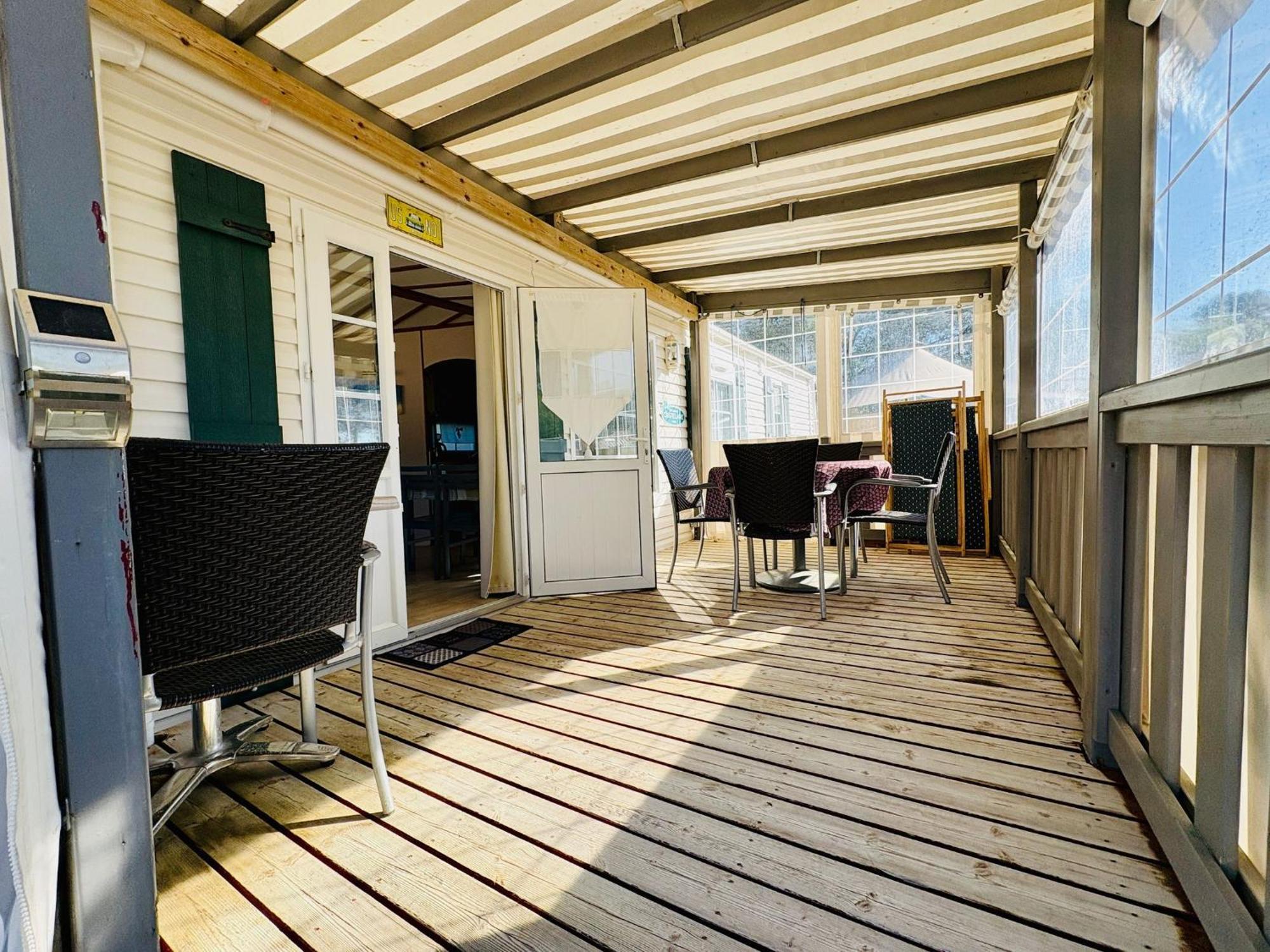 Mobil'Home Climatise Terrain Prive Proche Du Zoo De La Palmyre Les Mathes Luaran gambar